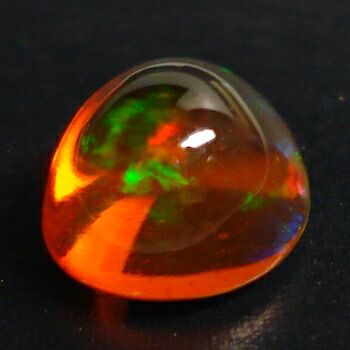 【オーロラを閉じ込めた石】 メキシコオパール オーバルカボション 約0.75cts
