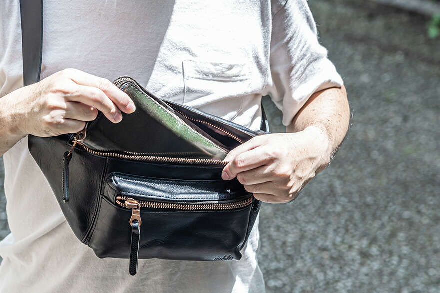 楽天市場 ボディバッグ メンズ 本革 イタリアン レザー 革 Moblis ショルダーバッグ オールレザー 斜めがけ おしゃれ 男のmono Style