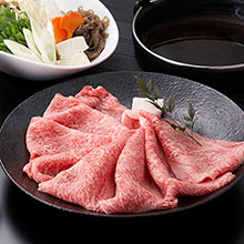 『とろける』食感。飛騨牛 焼肉 肩ロース600g 化粧箱付[飛騨牛専門店 肉のひぐち] 御歳暮ギフト