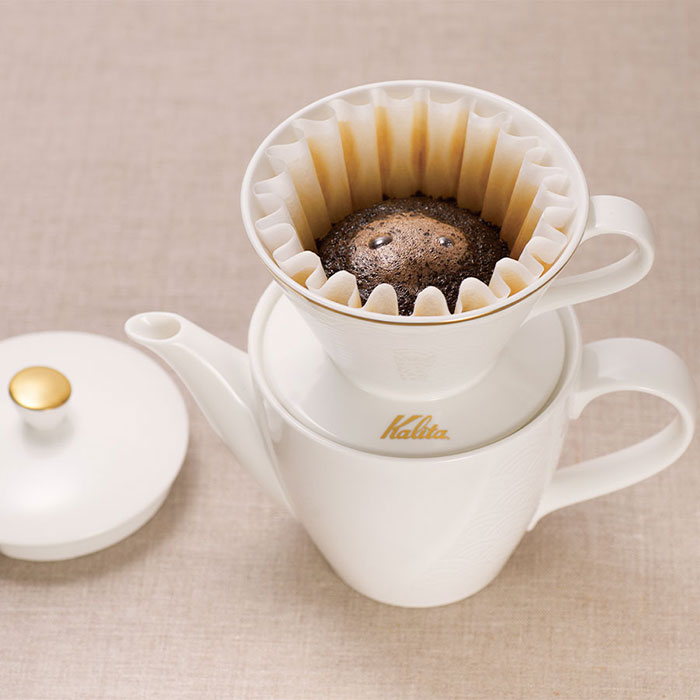 【おうちカフェ】 金山焼 コーヒードリッパー＆ポット・コーヒーカップ２客　新品！ 楽天市場】津軽金山焼 コーヒーカップの通販