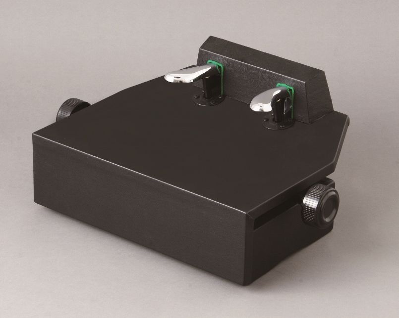 楽天市場】（イトーシン）ピアノ補助ペダル Queen（クイーン