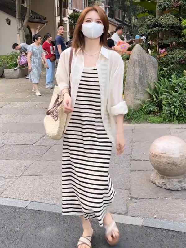 シャツ レディース 夏 長袖 薄手 涼しい スリット 日焼け防止 ストライプ キャミソール ワンピース カーディガン 2点セット