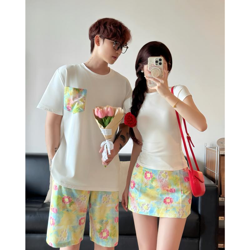 Tシャツ 上下セット お揃いの服 カップル 男女兼用 半袖 プルオーバー 短パン 短いスカート Aライン ウエスト絞り フランス風 韓国風 個性派 デザイン ポリエステル 春夏 通勤 普段使い