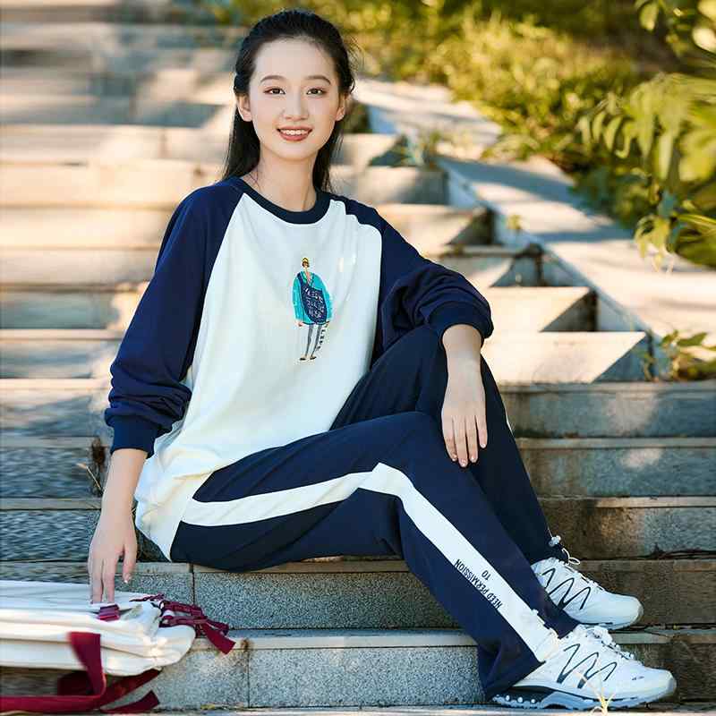 スポーツウェア セットアップ 中学生の女の子向け 春秋 ジャージ上下 長袖 パーカー ロングパンツ 学生らしいスタイル カジュアル 普段着 通学 部活 リラックス 綿混