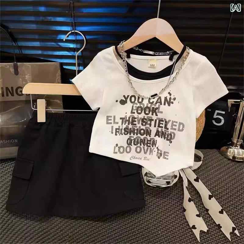 子供服 女の子 セットアップ おしゃれ カジュアル 夏 韓国 綿 新 不規則 文字 Tシャツ ショート スカート 2点 セット