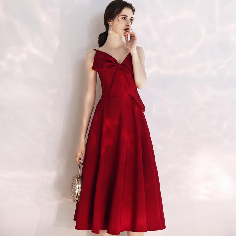 特別な日の服装 女性向け 低身長向け 結婚式 お呼ばれ 披露宴 二次会 成人式 謝恩会 正装 日常使い 高級感 上品な 女性らしい Aライン 膝下丈 えんじ色 ポリエステル|おうち健康生活