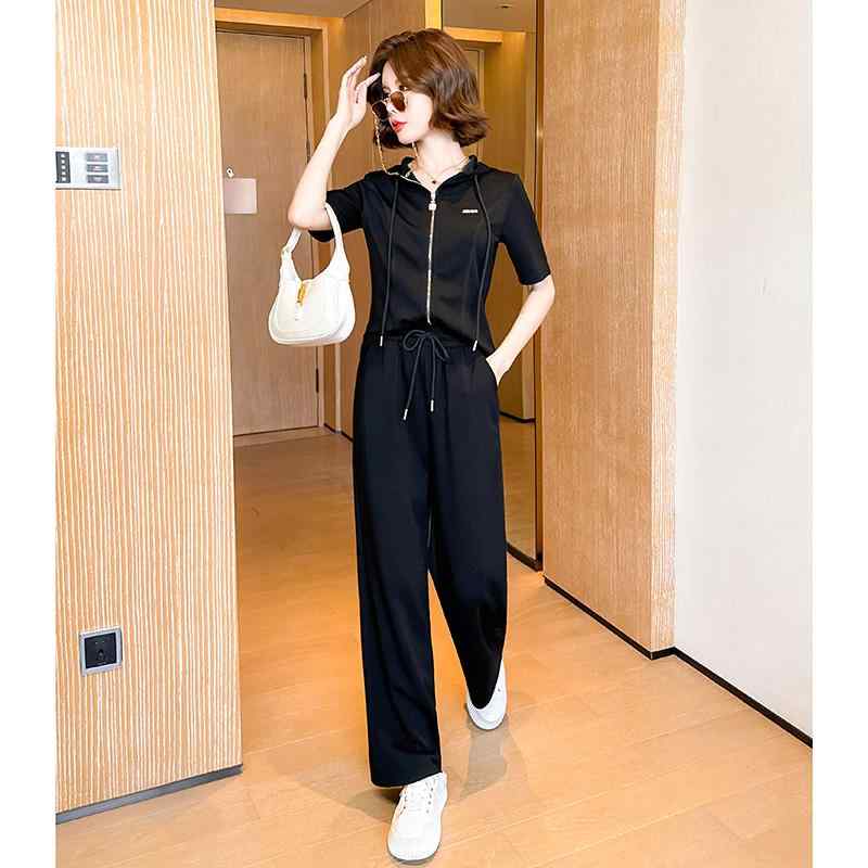 レディース 流行り物 今めかしい 雅びやか 好いたらしいめ お上さん服 春 黒いこと か細い填まる 駈けっくら 運動競技 セットアップ ボンネット 半袖 トレーナー ジレー ワイドレッグ ズボン下 2点 仕掛ける