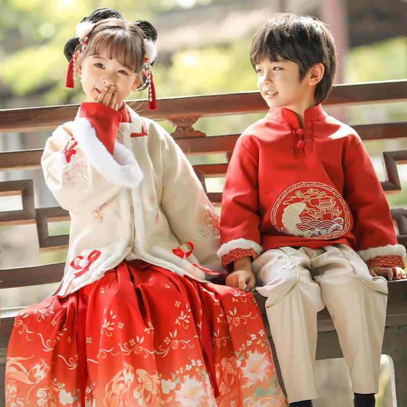 民族衣装 子供 お祝い 記念 写真撮影 元旦 パフォーマンス 服 チャイナ風 起毛 女の子 新年 挨拶 服 男の子 新年 唐 セットアップ 冬 パフォーマンス 服