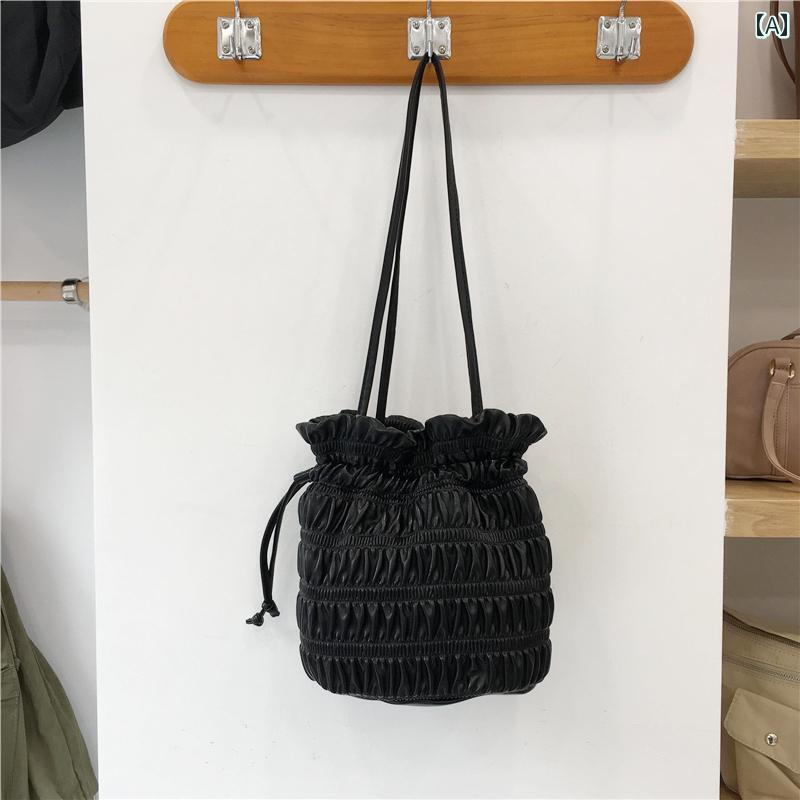 レディース バッグ 普段使い 通勤 小さめ 韓国 優しい プリーツ ソフトレザー 巾着 ショルダー 脇下 シルバー バケット