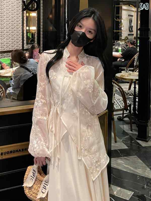 セットアップ レディース 心地好い 今めかしい 会う約束 うしろ帯会  春夏 瀬戸もの風 レトロ 刺しゅう 瀬戸もの風 バックル トップス 御機嫌酉の方角 スコート 御召しもの 3点