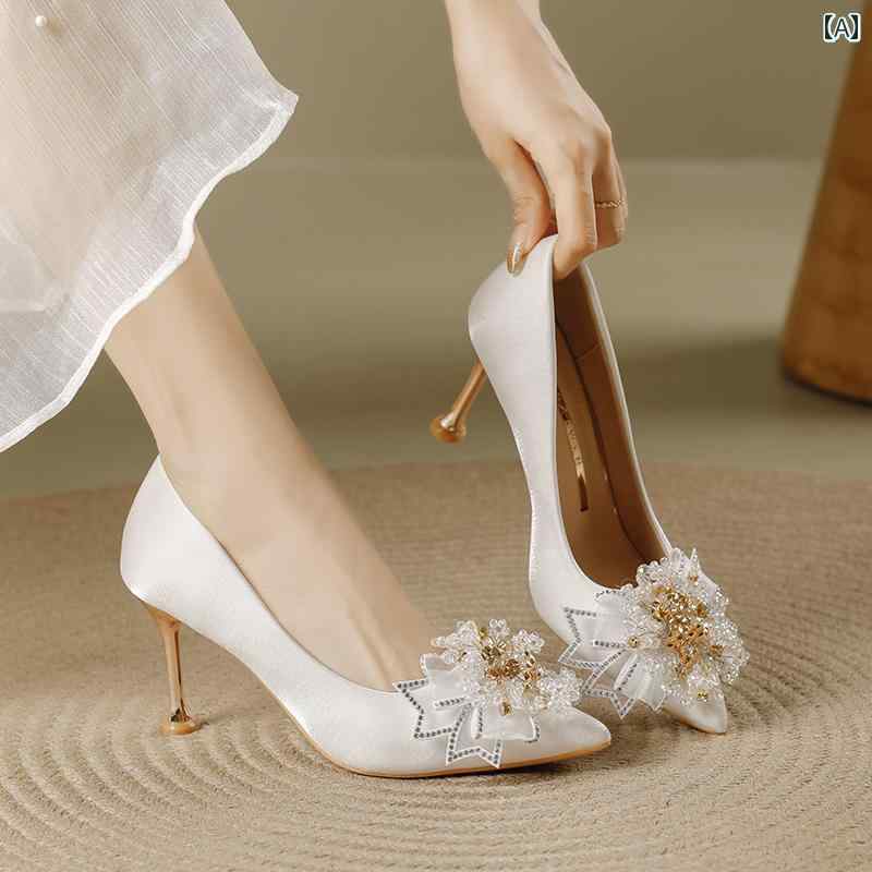 踵 レディース パンプス 美脚 白 御芽出度シューズ 背広 花嫁御寮 靴 スティレット ハイヒール 御芽出度お召しもの 疲れにくい 足 シングル シューズ