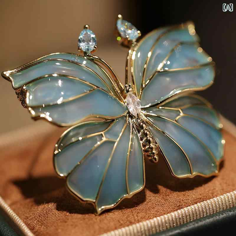 ブローチ レディース アクセサリー 母の日 ギフト 青い 海 蝶 エナメル レディ コート コサージュピン 9,505円