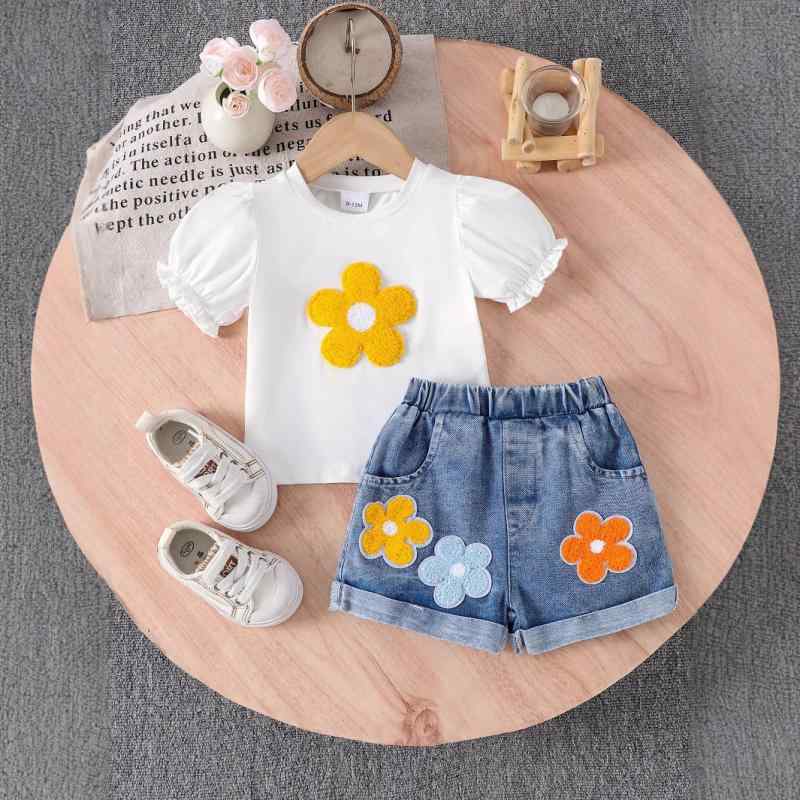 キッズ 女の子 子供服 春夏 半袖 Tシャツ 花柄 パフスリーブ デニム ショートパンツ セットアップ 2点セット 綿 コットン 薄手 軽量 柔らか素材 涼しい カジュアル 白 4,300円