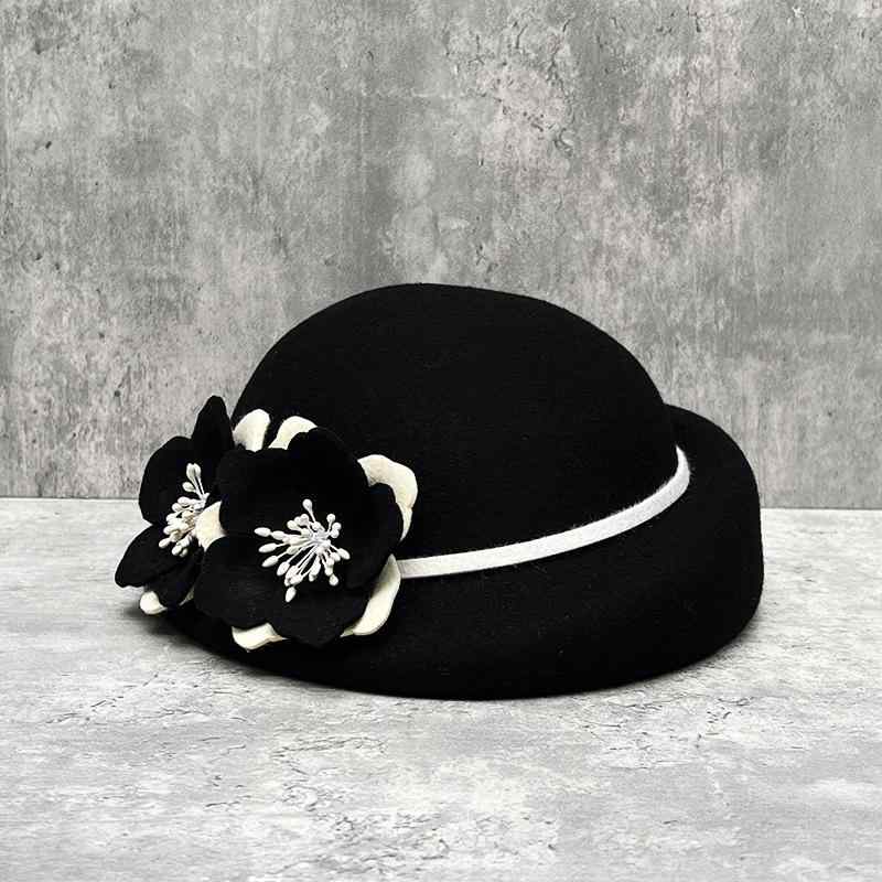 ベレー帽 レディース 秋冬 クラシック 上品 レトロ ウール カメリア 花飾り ロールアップ 画家帽 ブラック アイボリー フェミニン ガーリー 防寒 防風