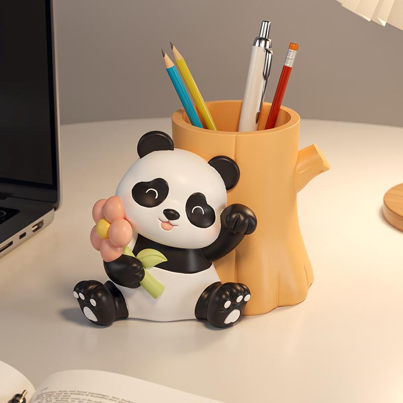 ペン立て パンダ かわいい 癒やし系 卓上 置物 レジン製 キャラクター オブジェ デスク周り オフィス 文房具 ユニーク インテリア ストレス解消グッズ