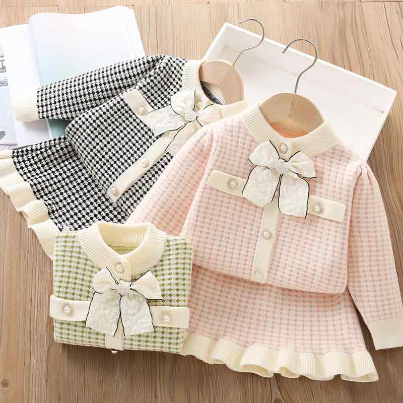 ニットセットアップ 女の子 キッズ 子供服 長袖 カーディガン リボン スカート 2点セット ツーピース 上品 エレガント おしゃれ カジュアル お出かけ着 秋冬春 ピンク グリーン ブラック