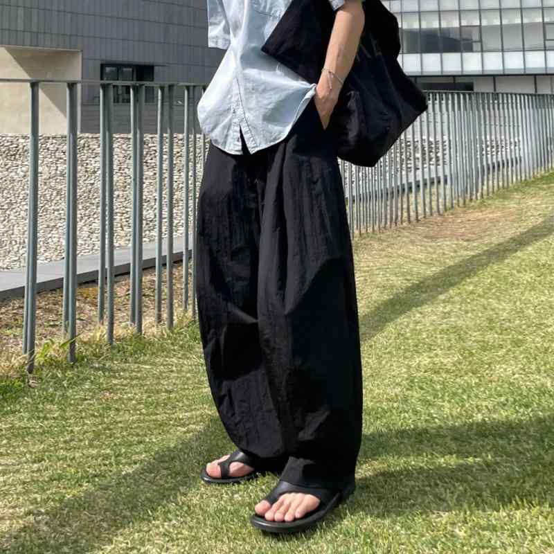 カジュアルパンツ メンズ 春夏 韓国 ワイドパンツ ストレート ストリート系 落ち感 イージーケア 通気性 微ストレッチ 通勤 普段使い フルレングス ナイロン ブラック