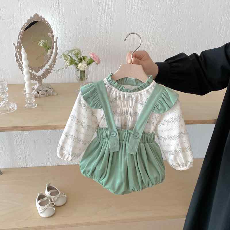 ベビー服 女の子 秋 韓国 小花柄 ノースリーブ トップス サロペット ショートパンツ 2点セット 綿 柔らかい 肌触り グリーン 普段着 お出かけ