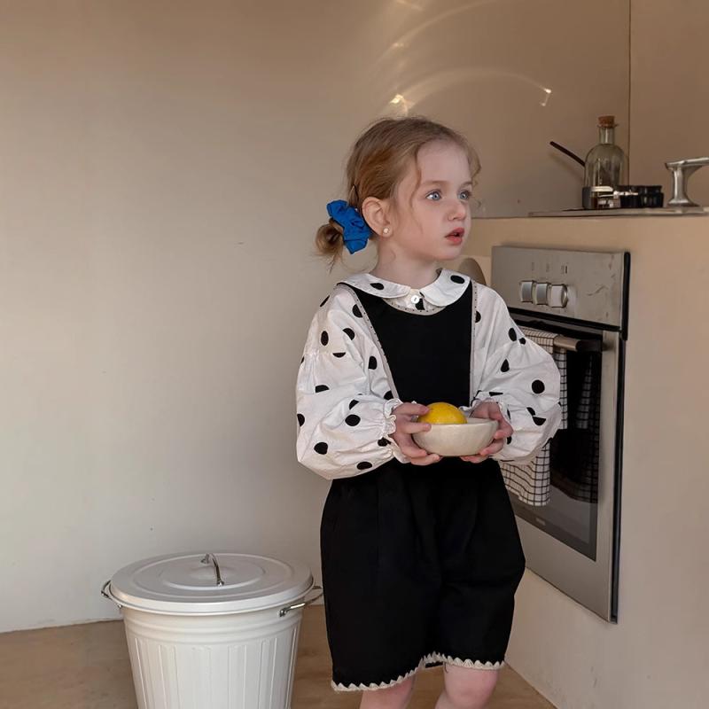 ショートパンツ 女の子 子供服 キッズ服 取り外し可能 サロペット ハイウエスト 半ズボン 綿 ツイル生地 無地 黒 ブラック 韓国 カジュアル 普段使い 通園 通学 春夏 3歳 8歳 幼児 小学生