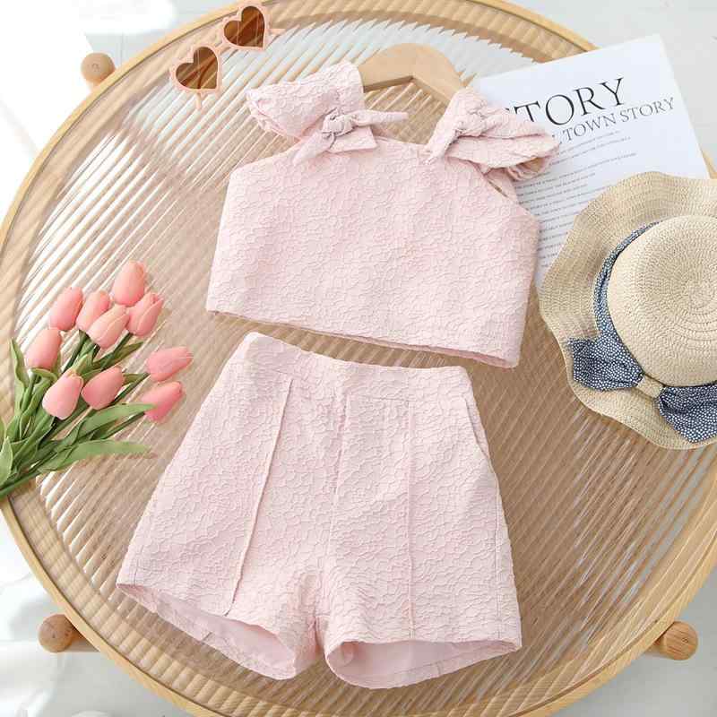 子供服 女の子 キッズ セットアップ ツーピース 夏服 韓国ファッション リボン ノースリーブ ショートパンツ 短パン 上品 エレガント かわいい ピンク ポリエステル素材 普段着