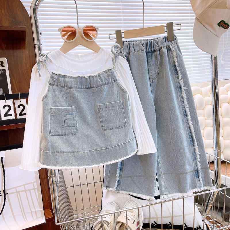 キッズ 女の子 女児 デニム サロペット オーバーオール 長袖 トップス カットソー 3点セット セットアップ かわいい 秋冬 カジュアル 韓国ファッション 普段使い お出かけ 通学 ソフトな肌触り やわらか