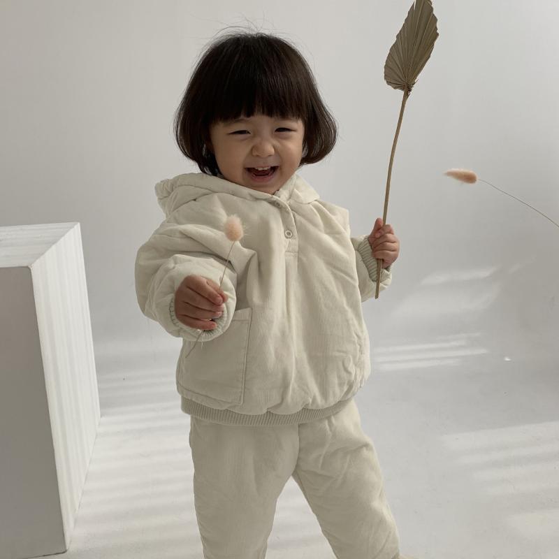 キッズ 男の子 女の子 中綿ジャケット 韓国 秋冬 厚手 フード付き セットアップ かわいい 通園 通学 アウター 防寒 保温 綿素材 ブラウン系 ベージュ系