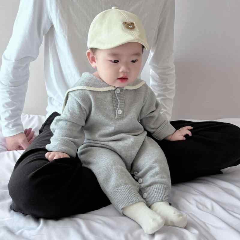 ベビー服 新生児 乳幼児 男女兼用 セーラー襟 ニット ロンパース 長袖 カバーオール 春秋 韓国 おしゃれ お出かけ アクリル グレー ネイビー ストライプ スナップボタン