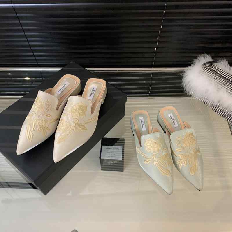 シューズ レディース 新チャイナ風 刺繍 花柄 サンダル ミュール ポインテッドトゥ 太ヒール チャンキーヒール レトロ ヴィンテージ風 おしゃれ サテン 普段使い 夏 アプリコット ベージュ ライトブルー 水