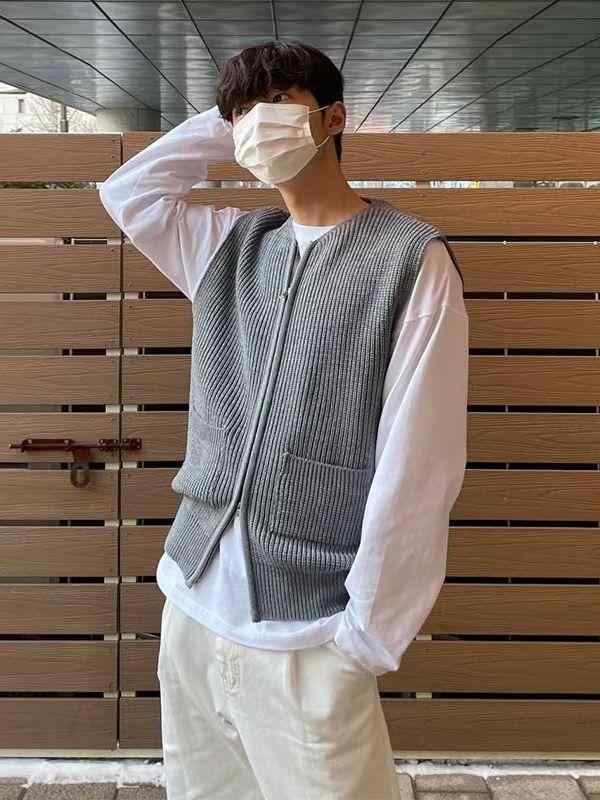 ニット メンズ 春秋 Vネック 前開き ベスト 無地 ゆったり カジュアル 韓国 おしゃれ ビッグシルエット 羽織り ジレ 普段使い ポリエステル素材