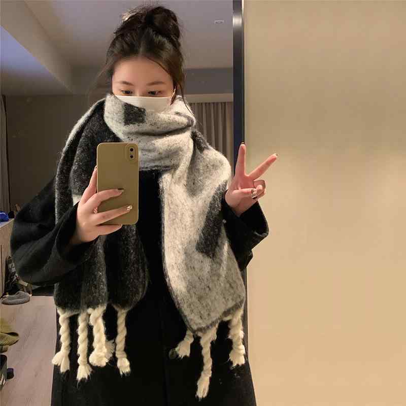 【美品】「Adele's MOHAIR (アデーレ モヘア)」大判マフラー 88363137-br.jpg?crop=center&