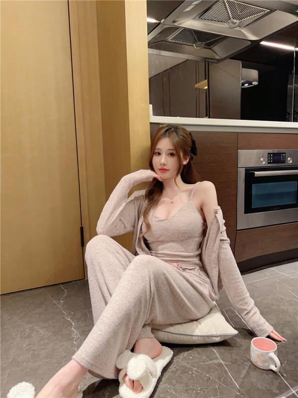ルームウェア レディース 女性用 パジャマ 部屋着 春夏 ニット コットン 綿混 長袖 キャミソール カップ付き パッド入り 3点セット セットアップ やわらか肌触り リラックス お家時間 普段使い