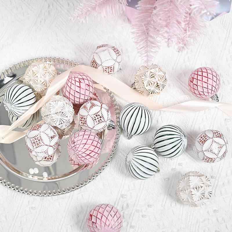 クリスマス オーナメント 飾り 6cm レトロ ヴィンテージ風 白 ホワイト 変形 ボール型 ユニーク クリスマスツリー デコレーション 装飾 インテリア 冬 イベント 吊り下げ 雑貨