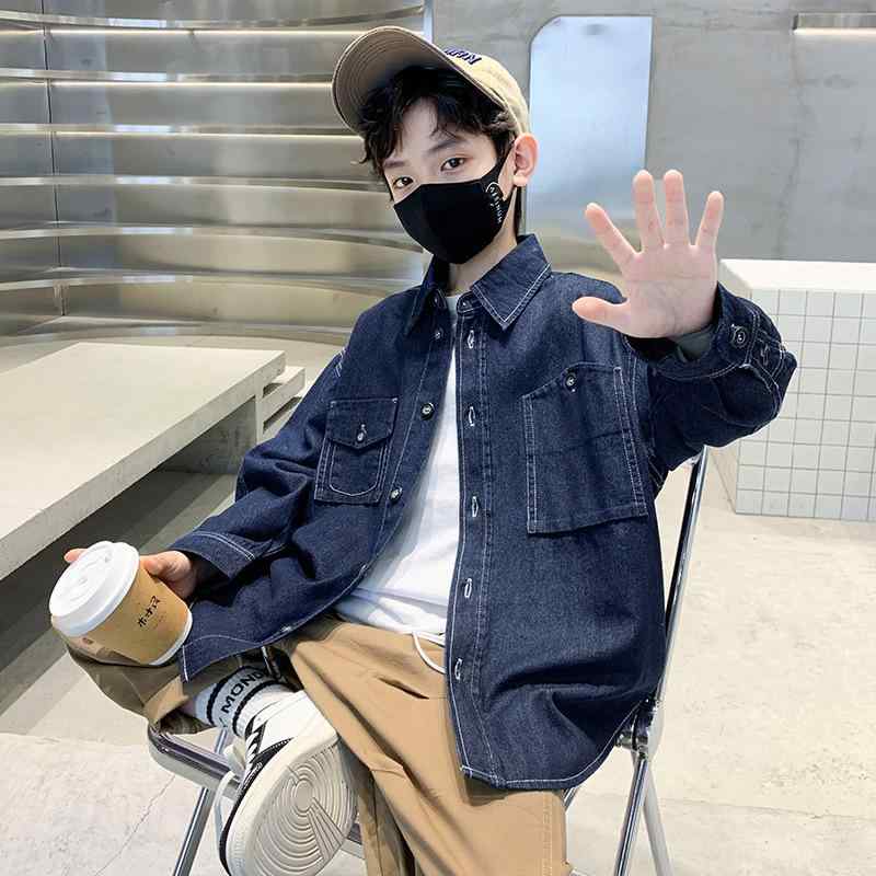 男の子 長袖 デニムシャツ カジュアル 綿素材 春秋 折り襟 トップス 子供服 純色 開衫 普段使い 伸縮性 軽量 ビッグシルエット