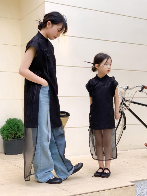 親子お揃い 女の子 チャイナドレス ワンピース 半袖 Aライン コットン 夏 切り替え 黒 杏 柔らかい 素材 かわいい