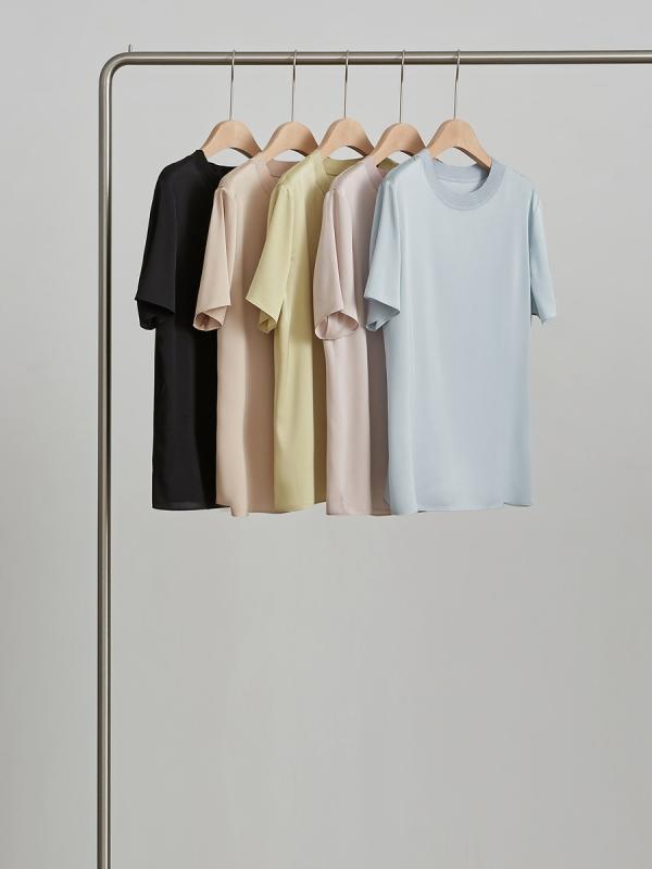 Tシャツ 春夏 半袖 インナー トップス 通気性 シンプル ベーシック ルーズ ミドル丈 クルーネック ステッチ 切り替え 黒 ベージュ ピンク 通勤 都市 7,305円