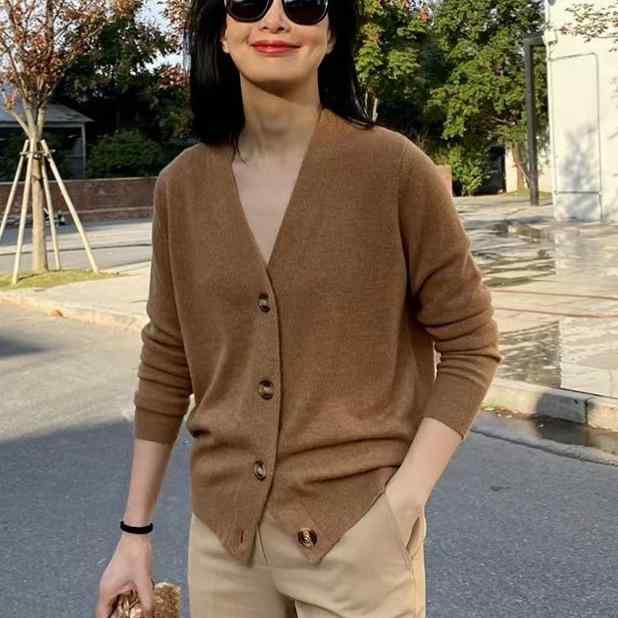 ジレー レディース V素っ首 長袖 羊毛 編み物 ゆったり 影ぼうし オール時節 無地 真っただ中丈 中厚 心地好い 駱駝 薄墨色 米国海軍