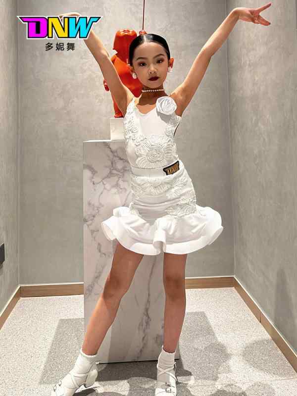 ダンス衣装 女の子 夏 ラテン舞 練習着 白 花柄 プリント ナイロン 高級感 ステージ ユニフォーム かわいい 伸縮性