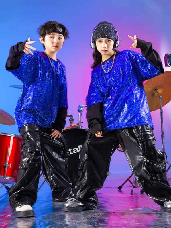 キッズ 男の子 女の子 ダンス衣装 ステージ パフォーマンス 光るスパンコール フェイクツーピース スウェット 光る合成皮革 ロングパンツ ヒップホップ ストリートダンス セット 秋冬 青 黒 かわいい おしゃれ 動きやすい