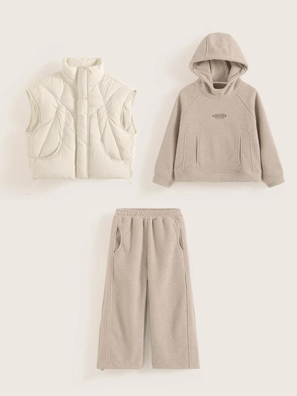 女の子 秋冬 3点セット ダウンベスト フード長袖トップス ロングパンツ 韓国 かわいい プリンセス トレンド おしゃれ 保温 ポリエステル素材 柔らかい 無地 杏ベージュ 普段使い｜おうち健康生活