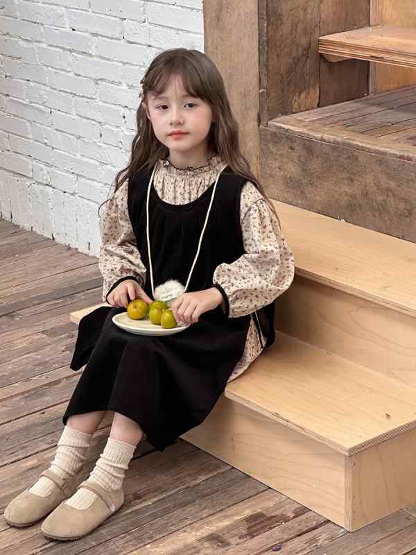 ワンピース 女の子 花柄 フリル 立ち襟 プリンセス おしゃれ かわいい コットン 柔らかい 普段使い ベーシック 春秋 ベスト セット