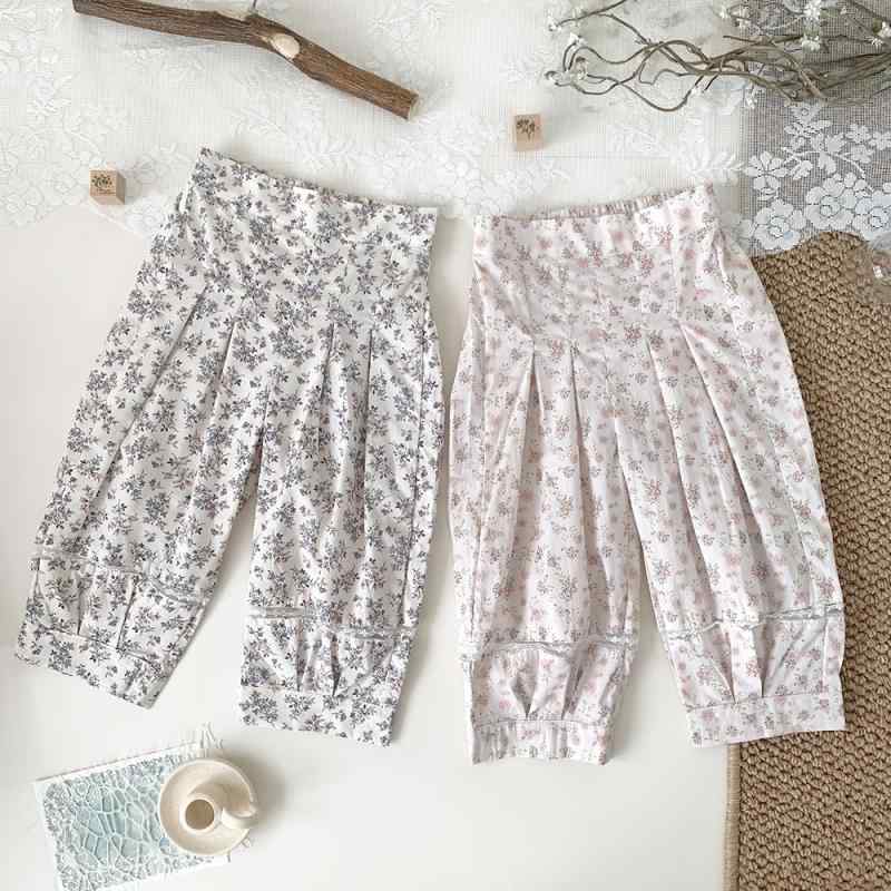 パンツ 女の子 ベビー 綿 ガゼパンツ レース 切り替え 小花柄 蚊よけ ロングパンツ カジュアル 普段使い オールシーズン 柔らかい かわいい ゴムウエスト ピンク ベージュ ブルー