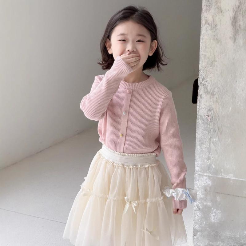 セーター 女の子 春 長袖 コットン 素材 柔軟 プルオーバー フェイクカラー カラフルボタン ニット トップス 普段使い オフホワイト ピンク ブルー