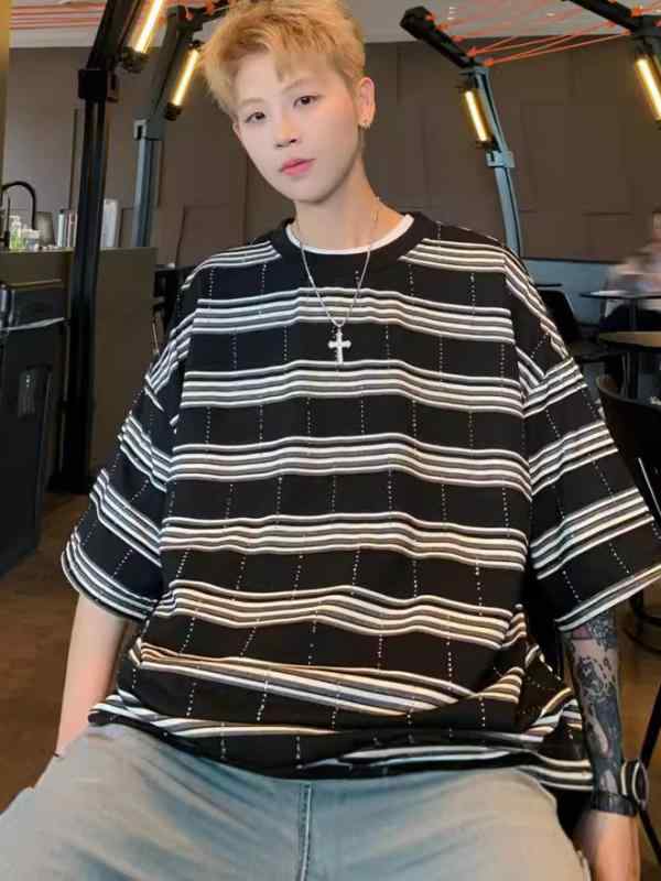 Tシャツ メンズ 半袖 ストライプ柄 黒 ルーズフィット クルーネック 夏 通気性 吸湿速乾 ポリエステル 普段使い トップス ティーン カジュアル