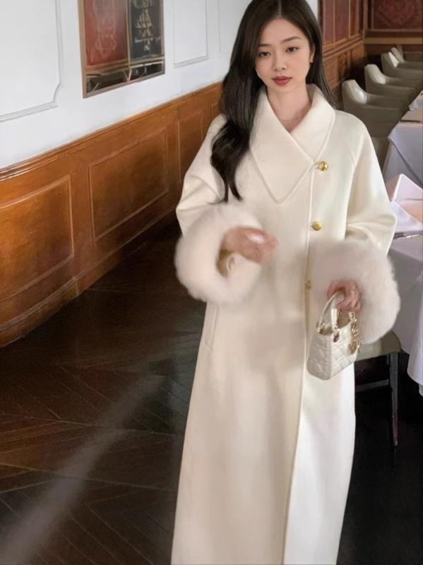 ウールコート レディース 冬 ロング丈 ゆったりシルエット ダブルブレスト ラペル 長袖 厚手 ウール テンセル混紡 韓国カジュアル ノーアイロン ボタン 暖か オフホワイト チャコール｜おうち健康生活