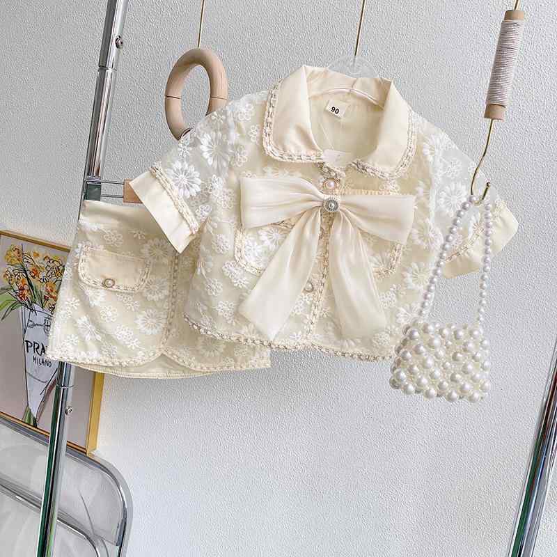 女の子 トップス スカート セット 夏 半袖 刺繍 蝶結 白 ポリエステル 薄手 韓国 かわいい 普段使い