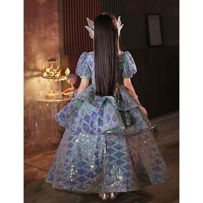 御姫様御召しもの うしろ帯 赤ちゃん 寄りあい 生まれ落ちる日 公演 洋琴 進行掛り スパンコール 明滅する光 可愛らしい 飛び切り感 ポリエステル 混紡 筋目 上塗り オール時節
