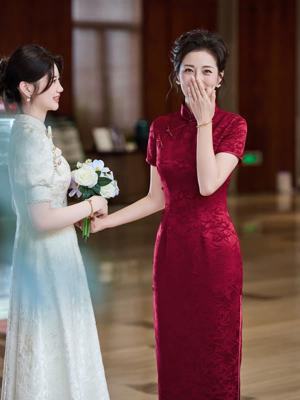 チャイナドレス レディース 赤 ロング丈 三分袖 高級感 アセテート生地 ポリエステル混 夏 結婚式 礼服 ウェディング ママ 小柄 クラシカル レトロ 低スリット スタンドカラー|おうち健康生活