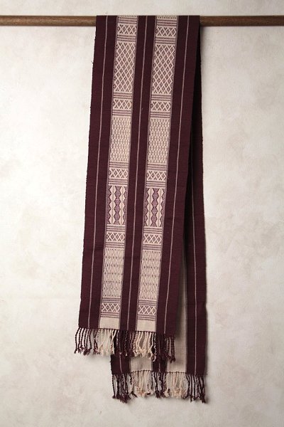 楽天市場】ミャンマー カミ族 手織り布 テーブルランナー ストール