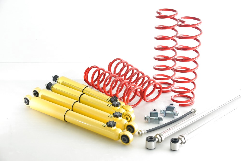 ジムニー　JB64 JB74 JC74１インチリフトアップ フルＫＩＴ　カラー：レッド [120サイズ]｜アウトクラスカーズ店