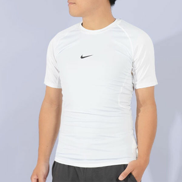 楽天市場】ゆうパケット対応可能！ナイキ トレーニングTシャツ